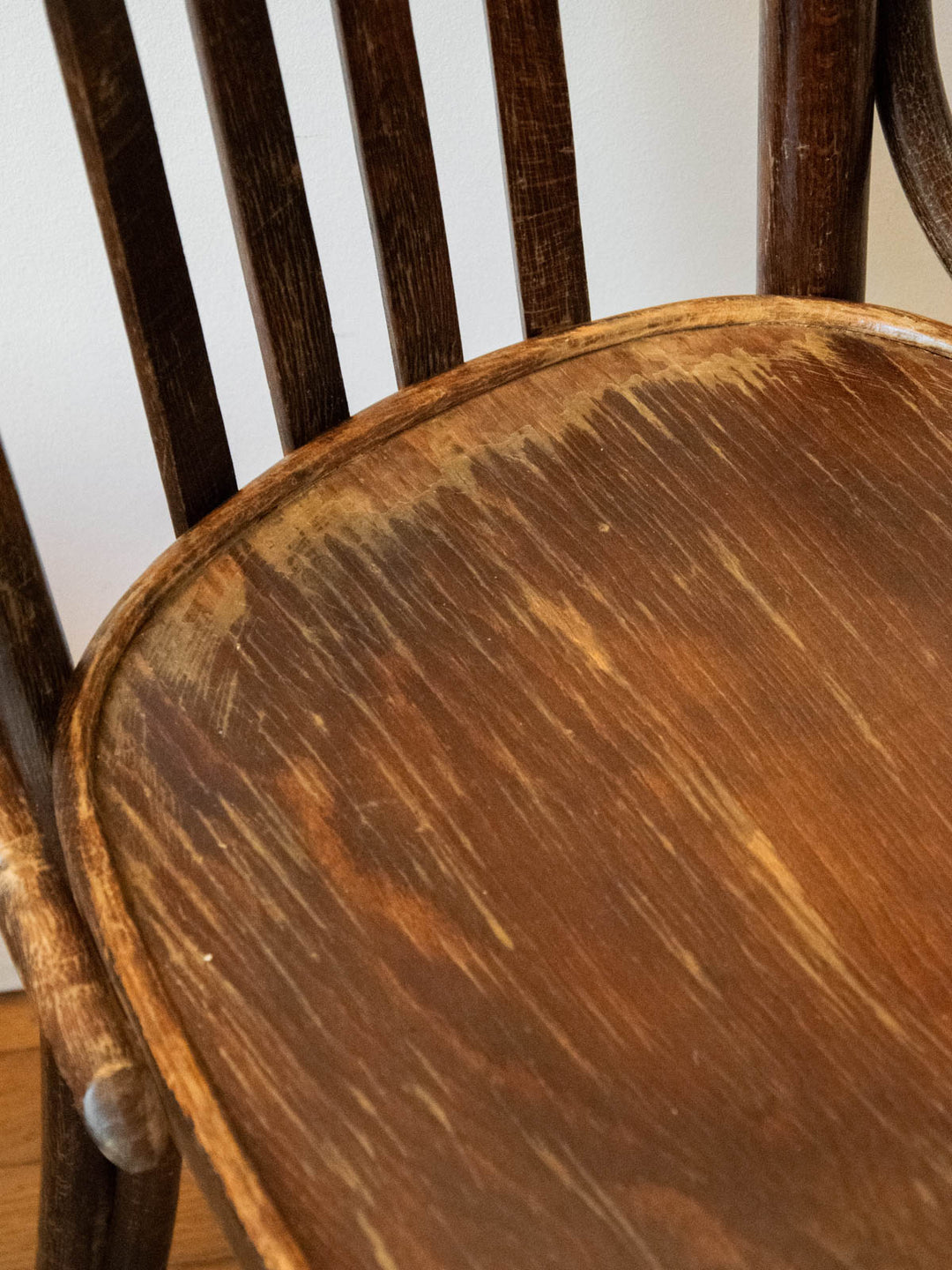 claude-chaise-bois-1055-4