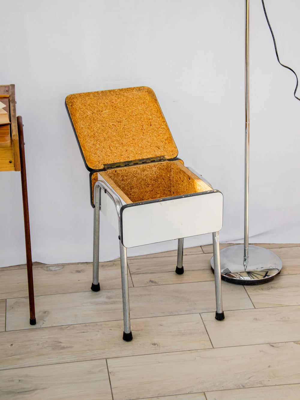 axel-tabouret-formica-639-2