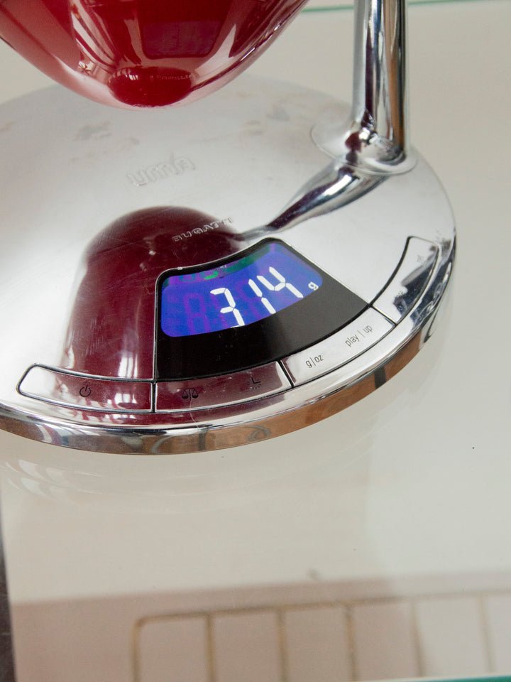 nour-appareil-electrique-vintage-balance-42-6