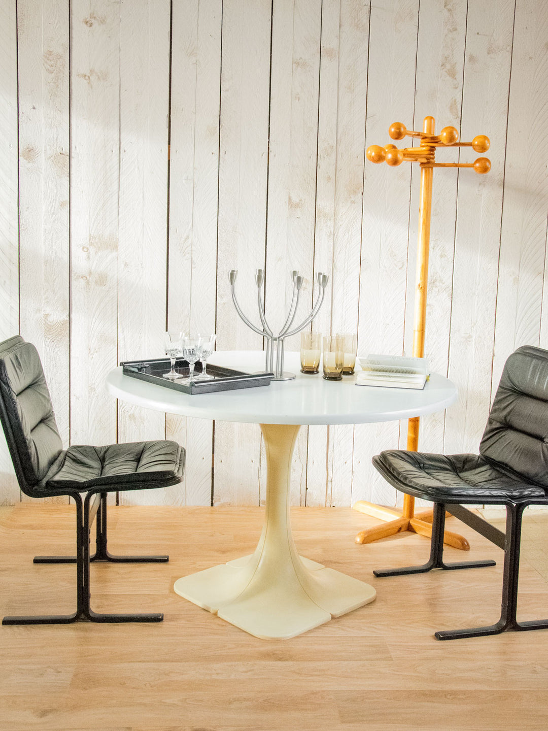 karla-table-à-manger-plastique-1038-2