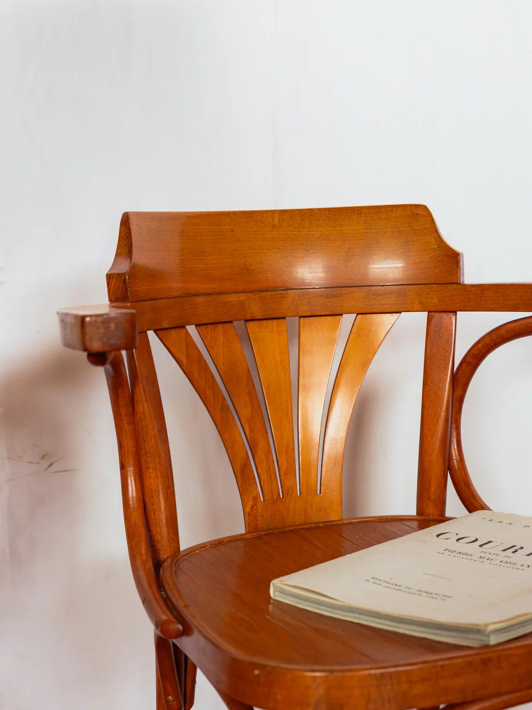claude-chaise-bois-1127-8