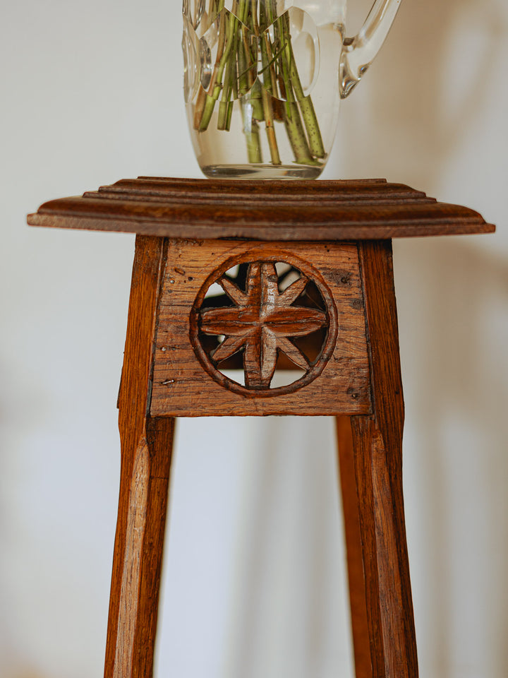 alfred-gueridon-bois-sculpté-1065-4