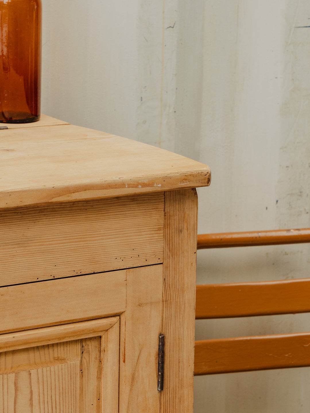 gilbert-buffet-bois-1523-9