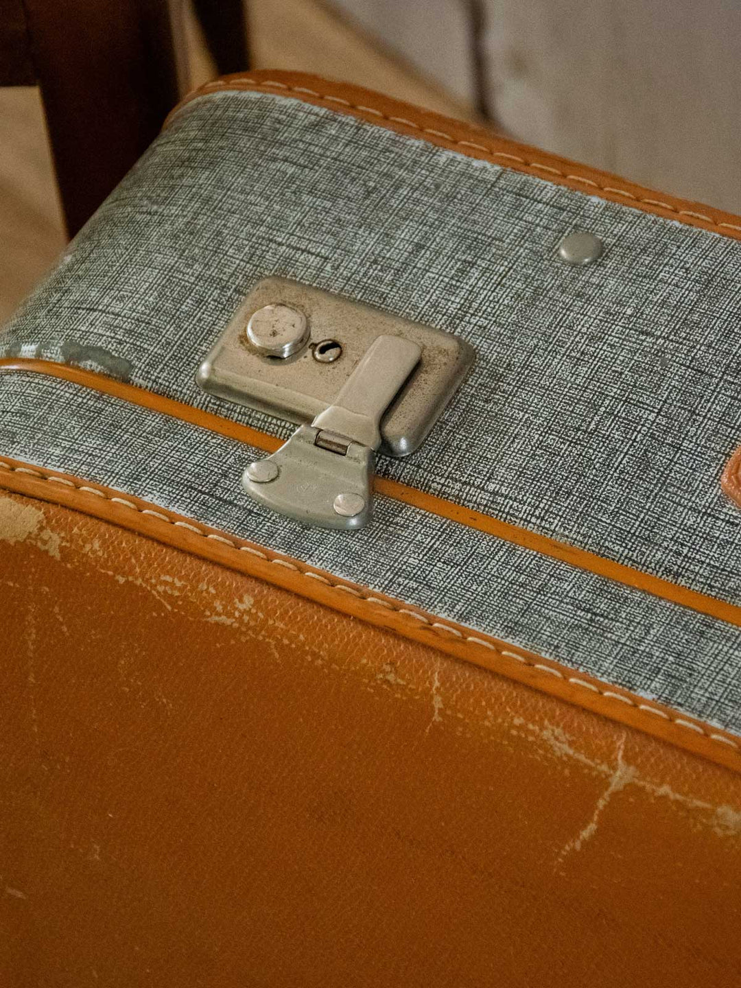 lucienne-malle-plastique-272-9