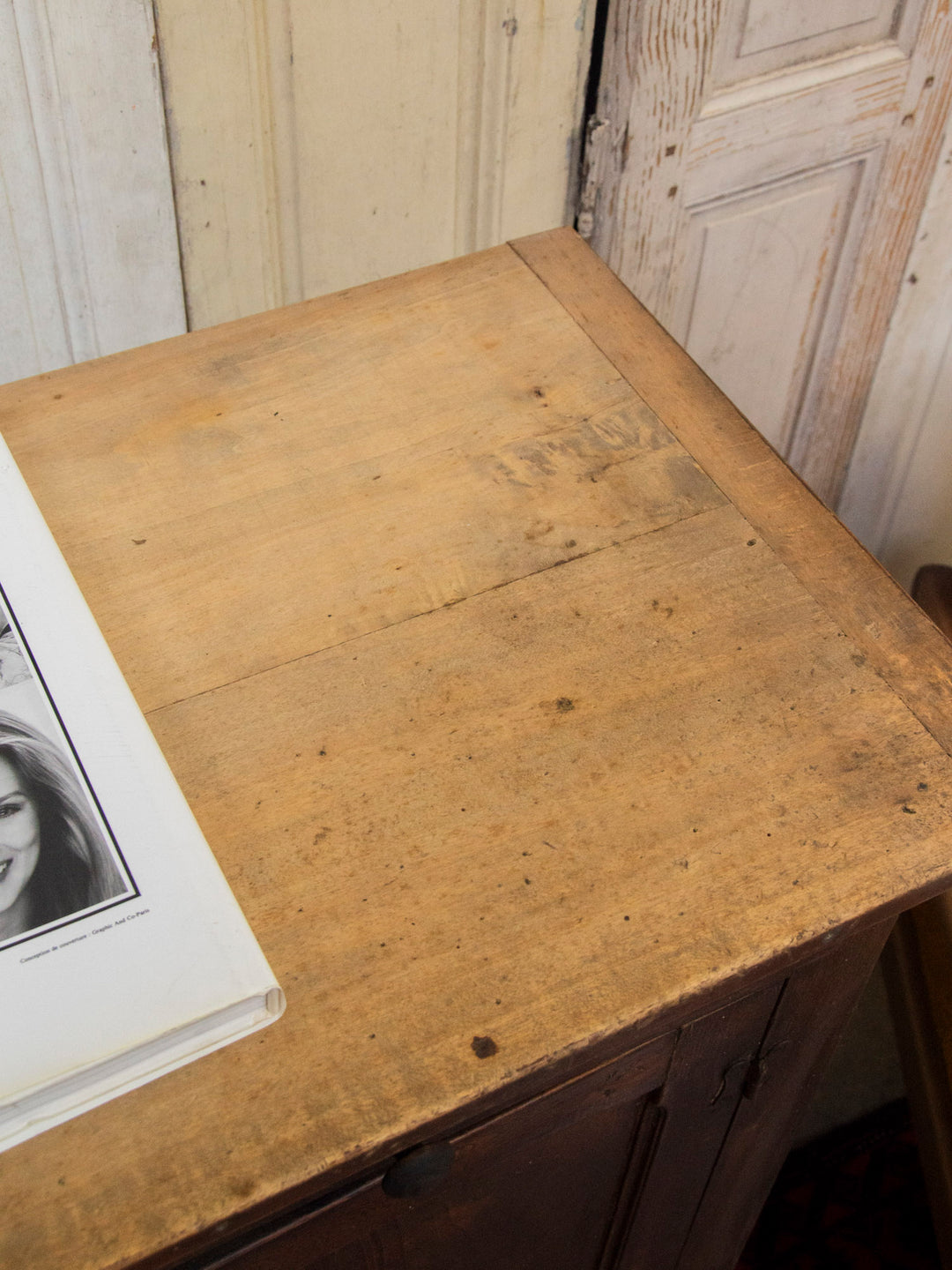 gilbert-buffet-bois-566-9