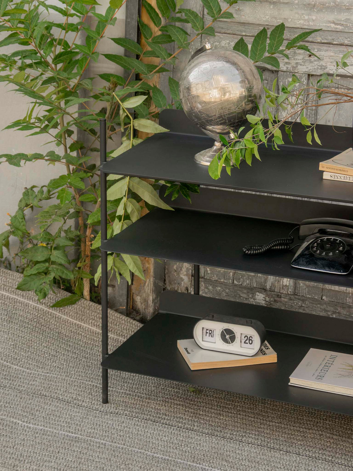 madeleine-bibliotheque-metal-design-muuto-733-2
