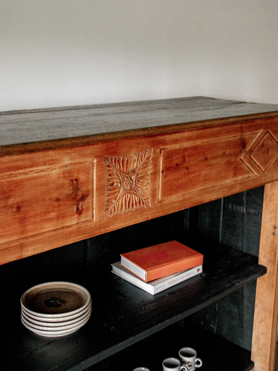 gilbert-buffet-bois-256-3