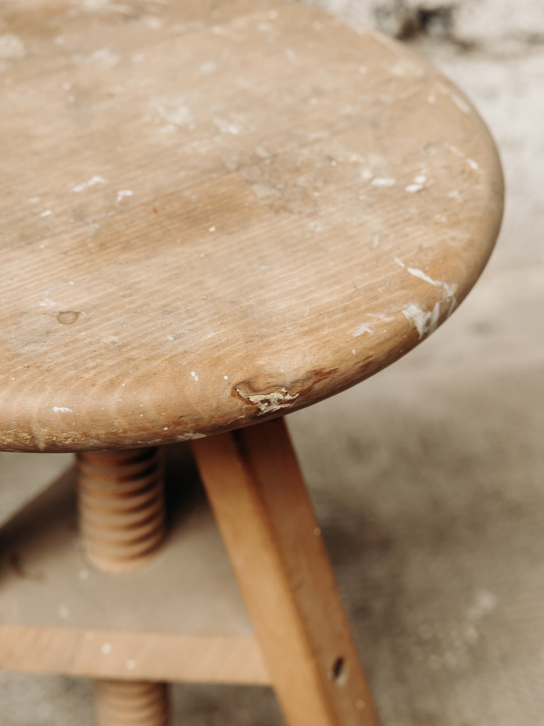 4U3A4042_Debongout-alsace-10-06-25_022tabouret_0202.jpg