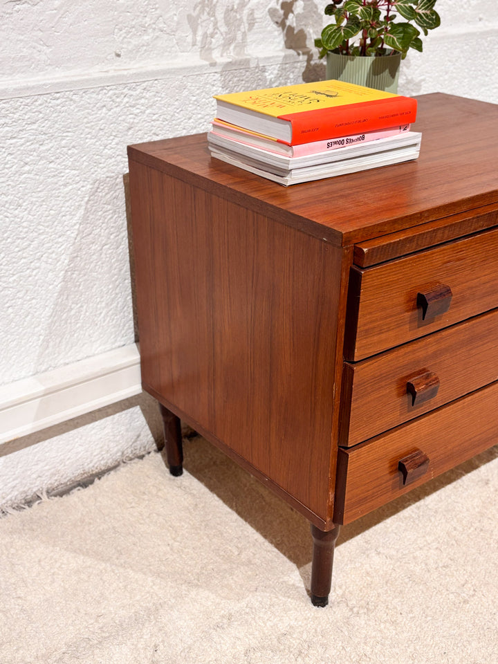 48commode_-6.jpg