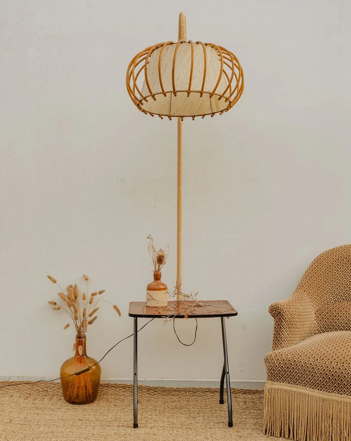 julien-lampadaire-rotin-250-1