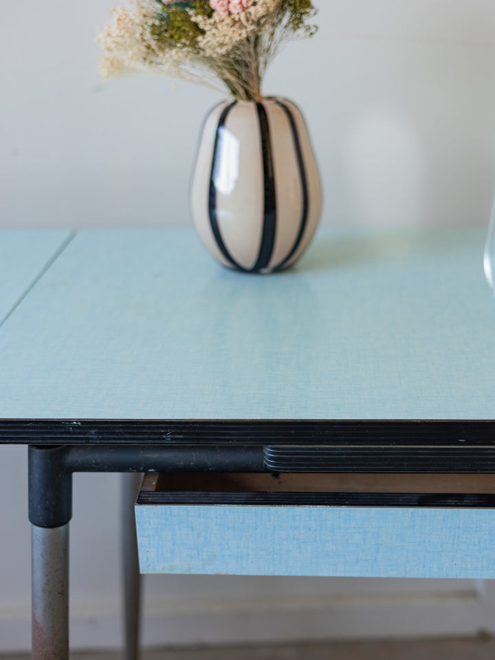 karla-table-a-manger-formica-1272-9