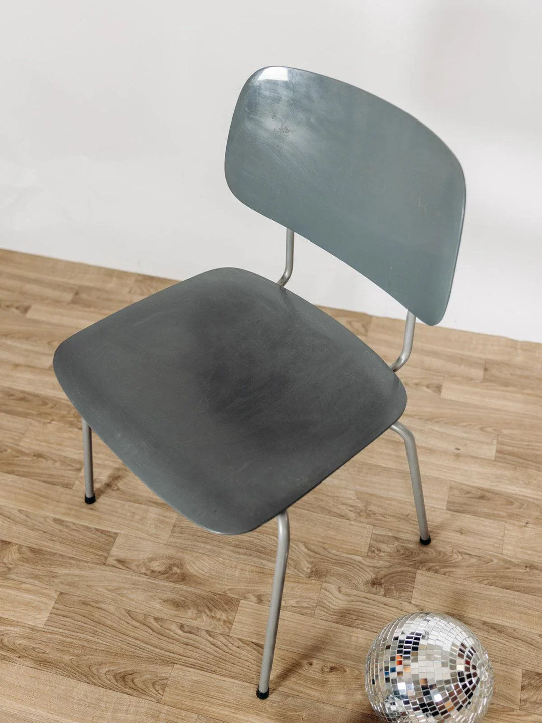 DianalachaiseenplexiglasN13-Debongout