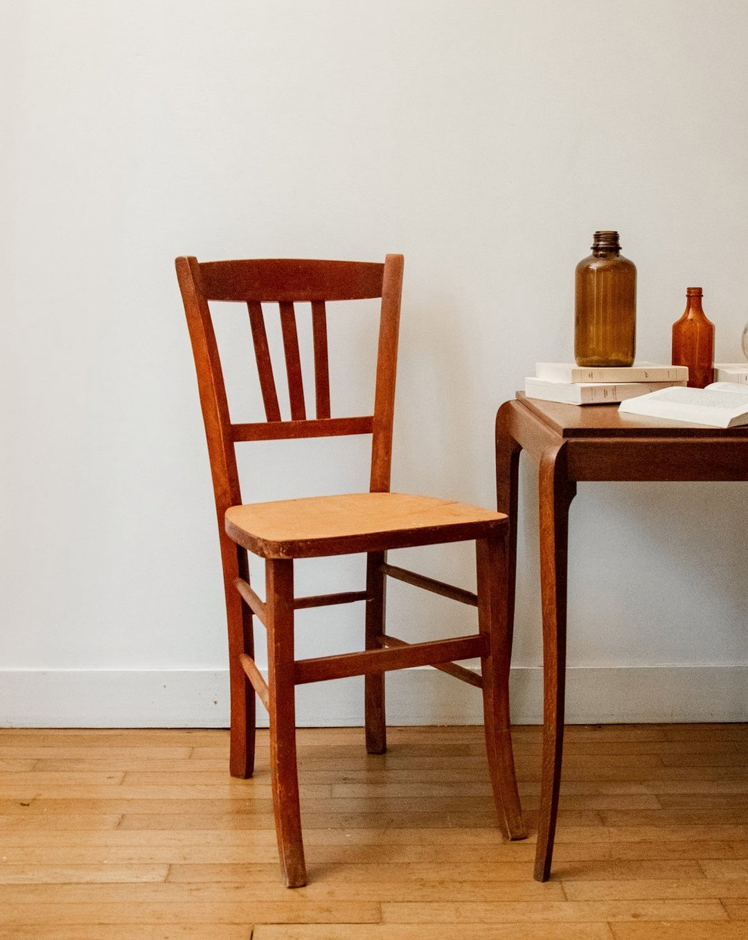 claude-chaise-bois-851-1