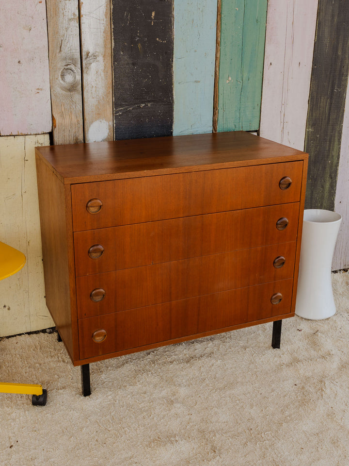 olga-commode-teck-675-10