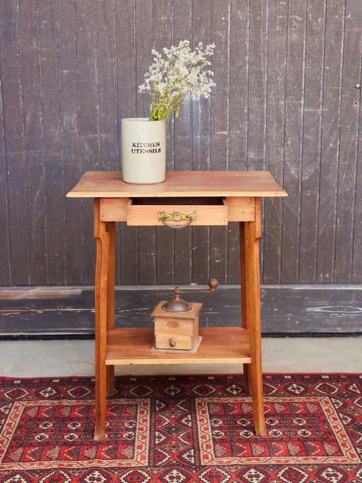 francine-table-appoint-bois-miel-vintage-1042-4