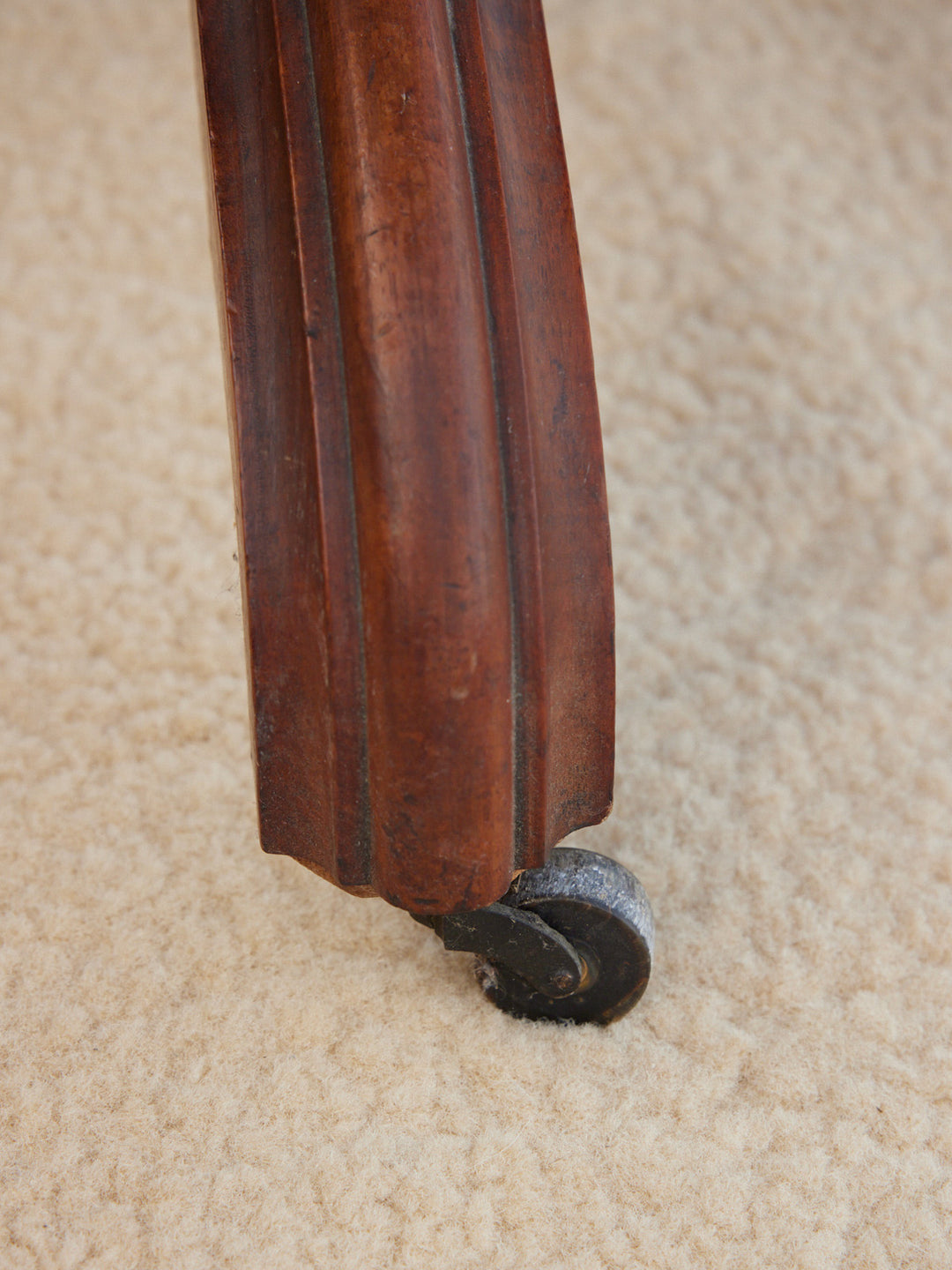 alfred-gueridon-bois-1457-6