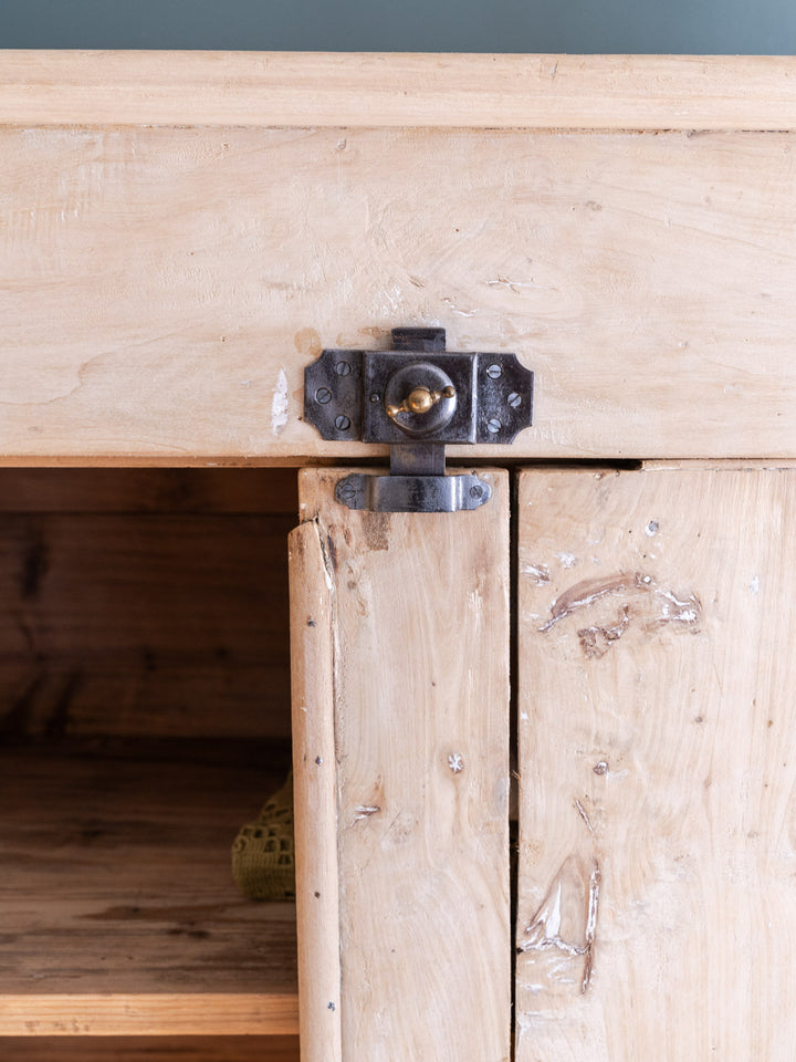 gilbert-buffet-bois-563-9