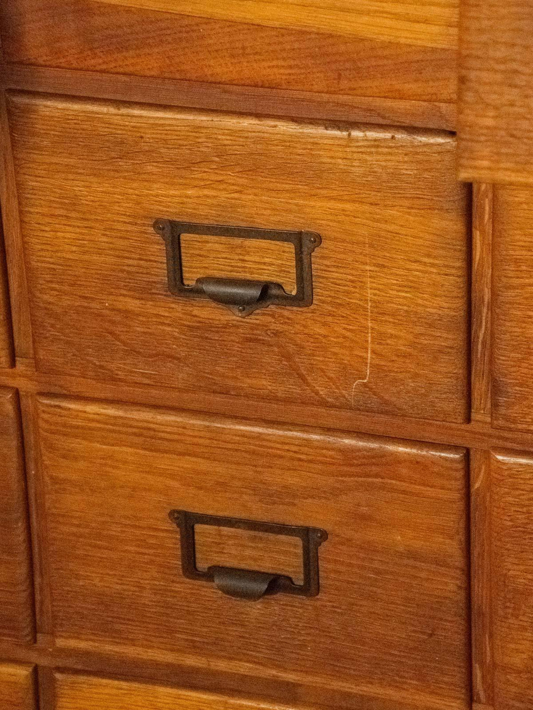 fernand-meuble-metier-chêne-168-10