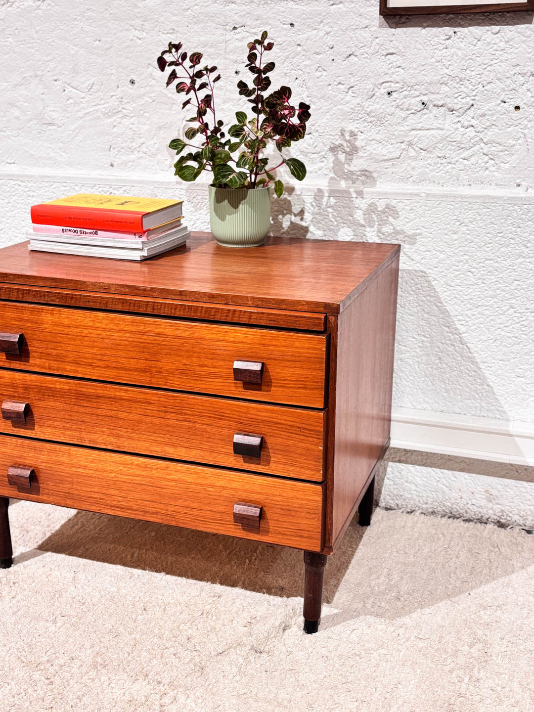 48commode_-3.jpg