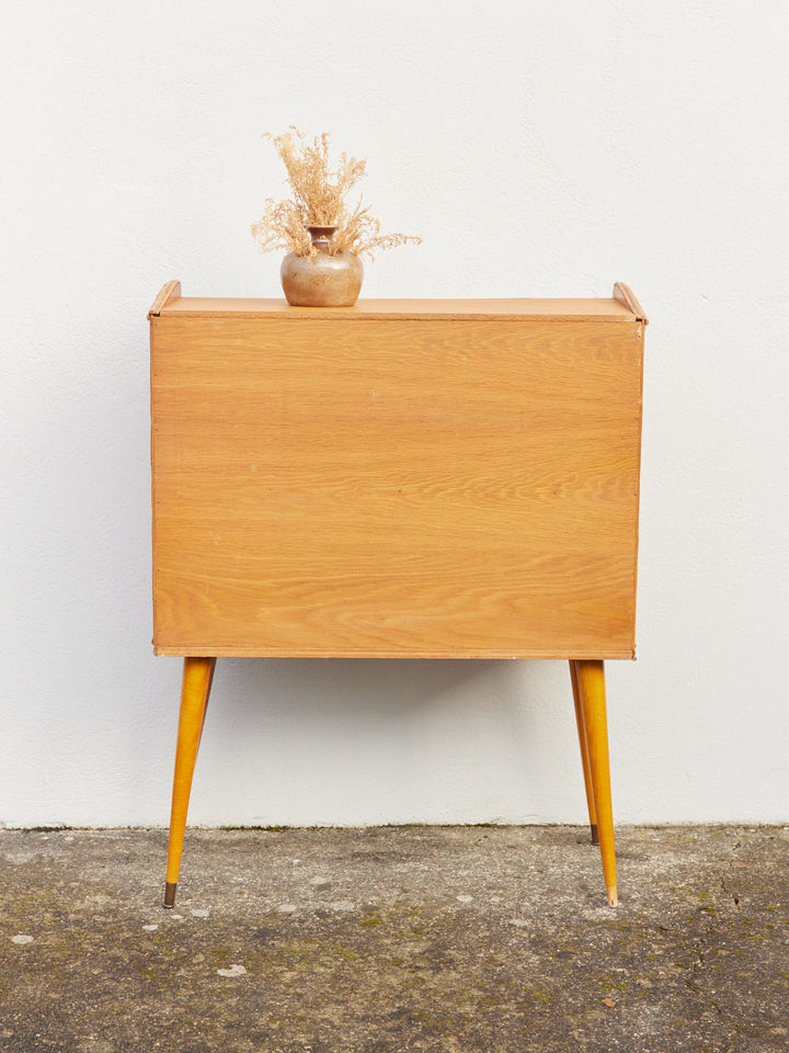 victoria-vitrine-rotin-81-9