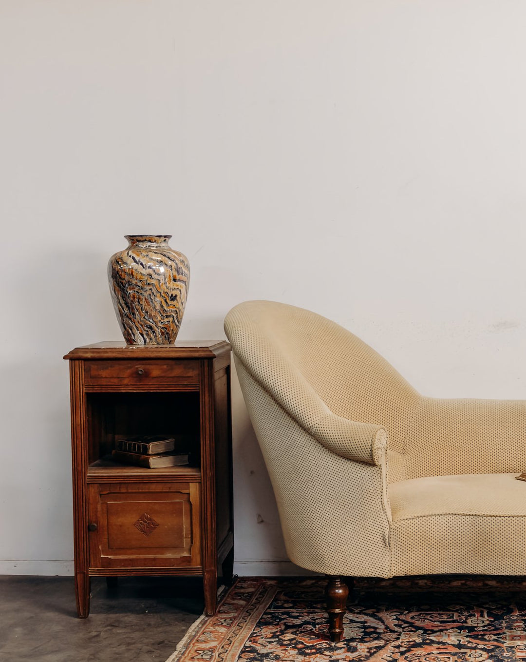 martine-banquette-bois-155-2