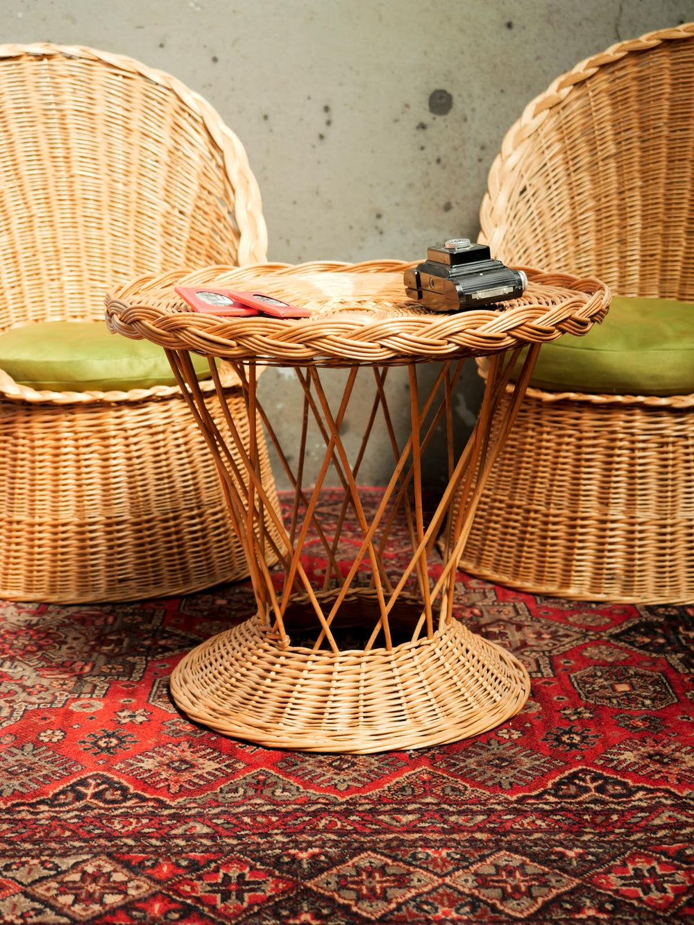 ange-ensemble-table-et-chaises-rotin-23-2
