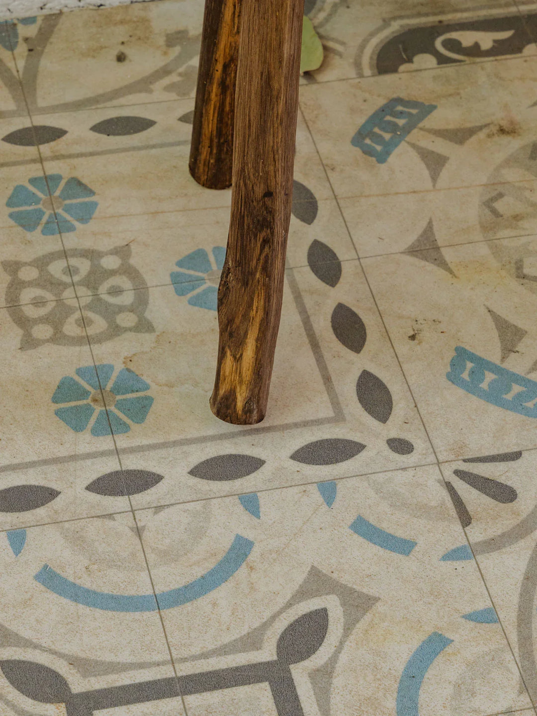 regis-tabouret-bois-1346-8