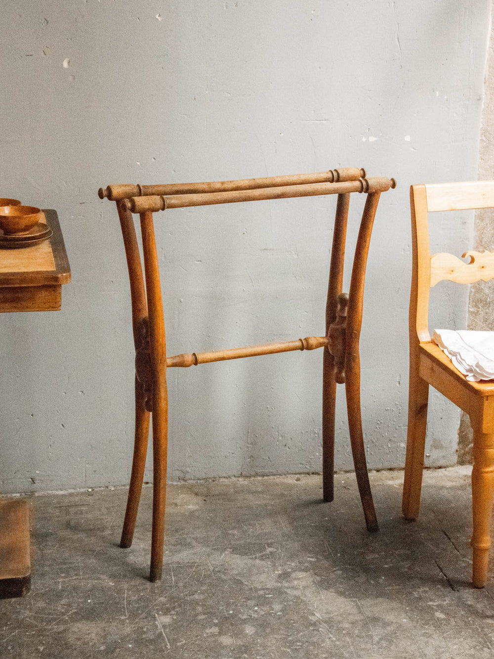 desire-porte-revue-bois-133-2