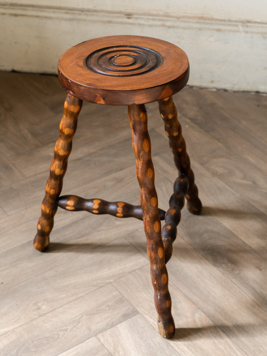 regis-tabouret-bois-1641-4