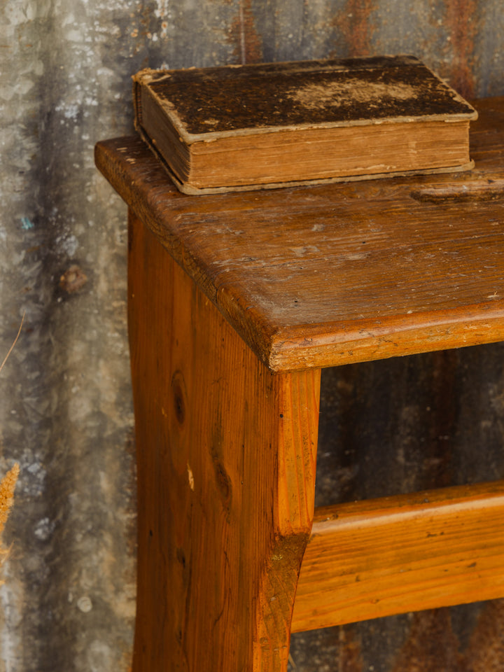 regis-tabouret-bois-1617-4