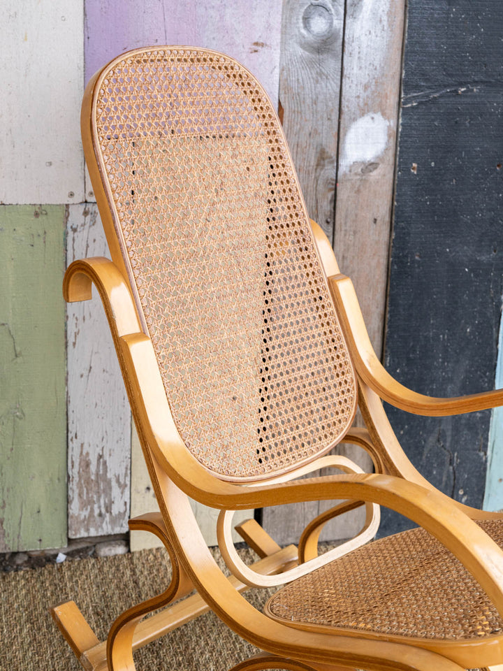 BM-031224-17-ROCKING-CHAIR-6.jpg