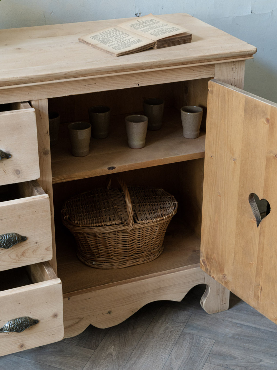 gilbert-buffet-bois-1596-4