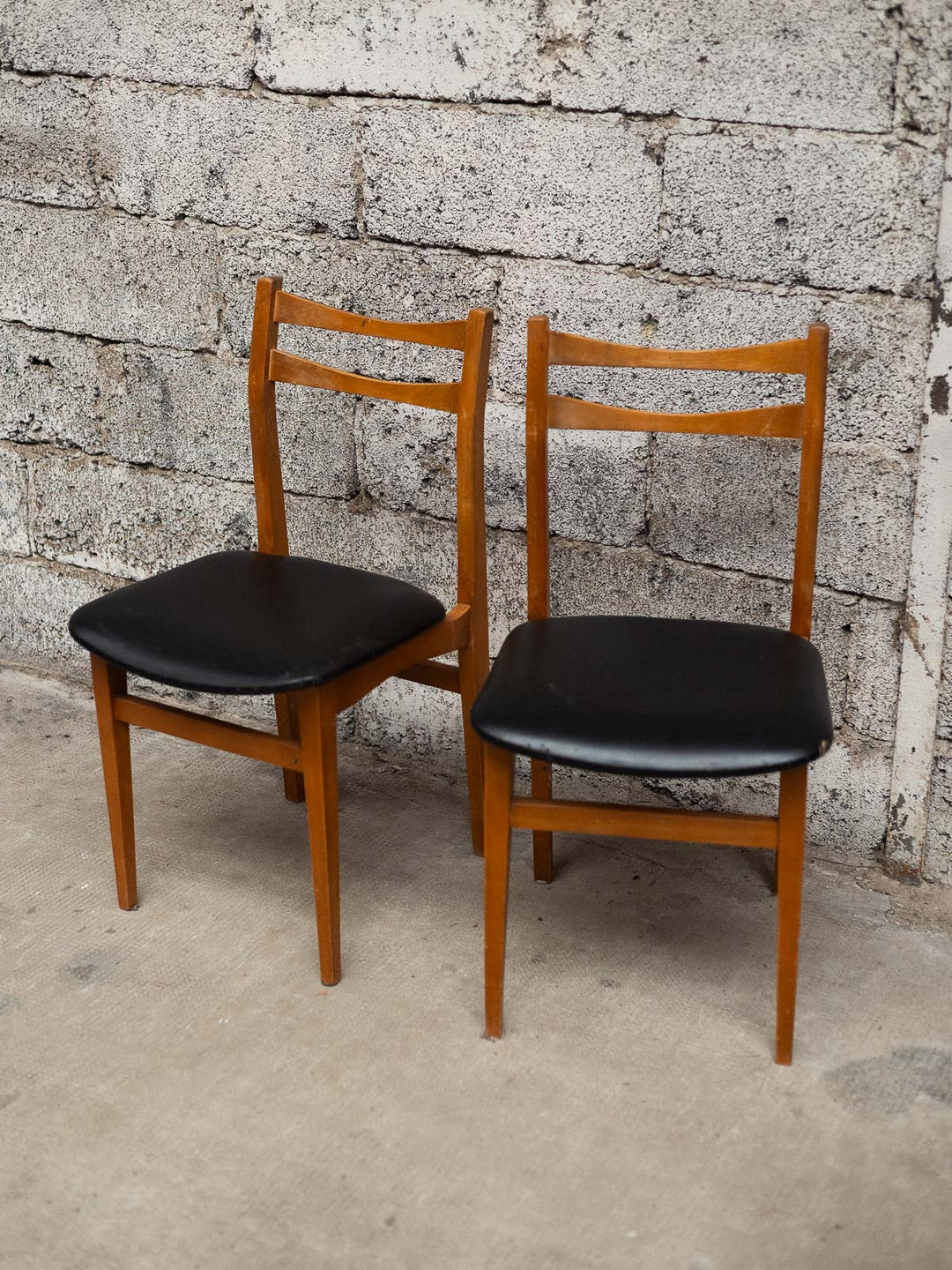 alma-chaise-bois-skai-1722-2