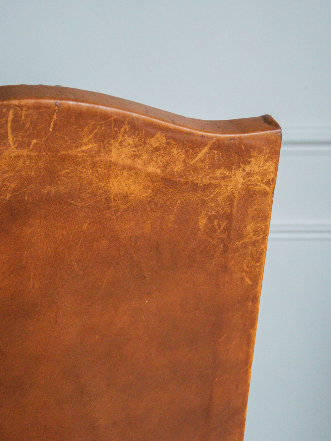 ernest-fauteuil-cuir-582-11