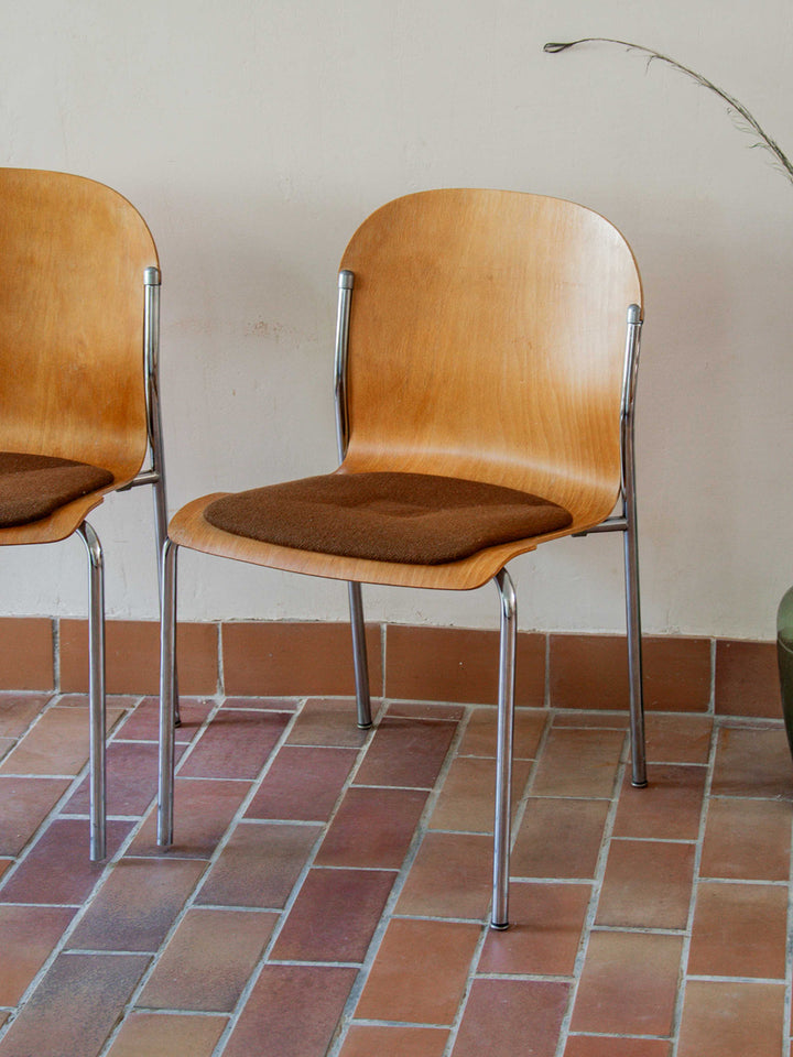 alma-lot-4-chaises-metal-539-3