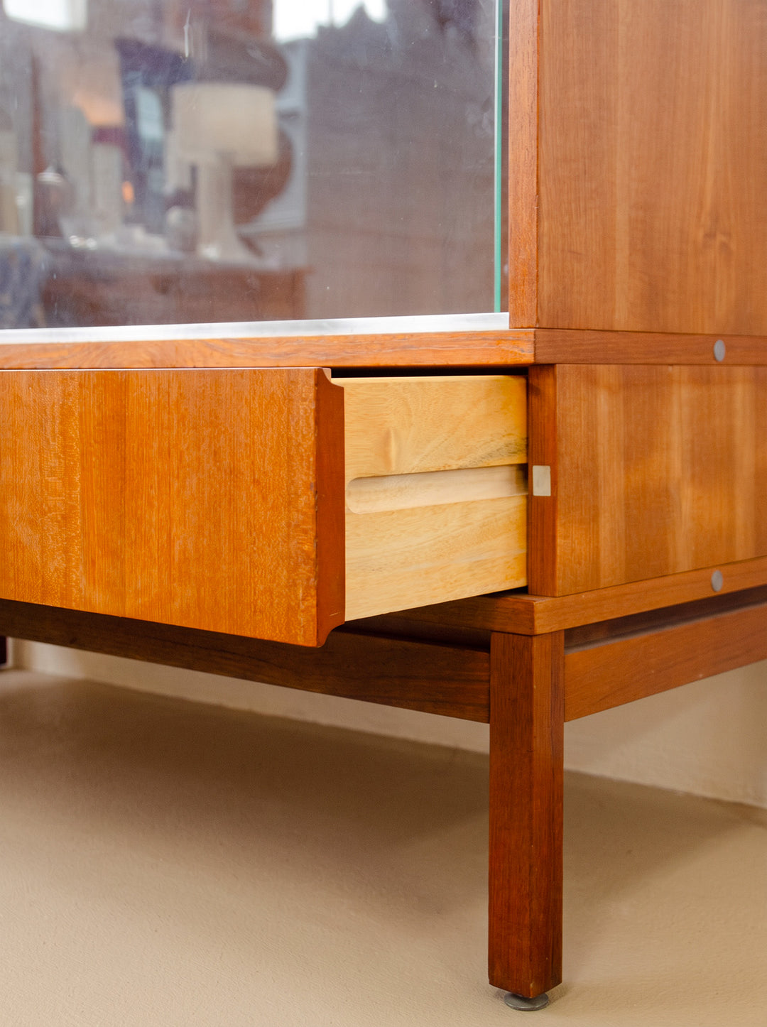 margaret-enfilade-teck-787-10