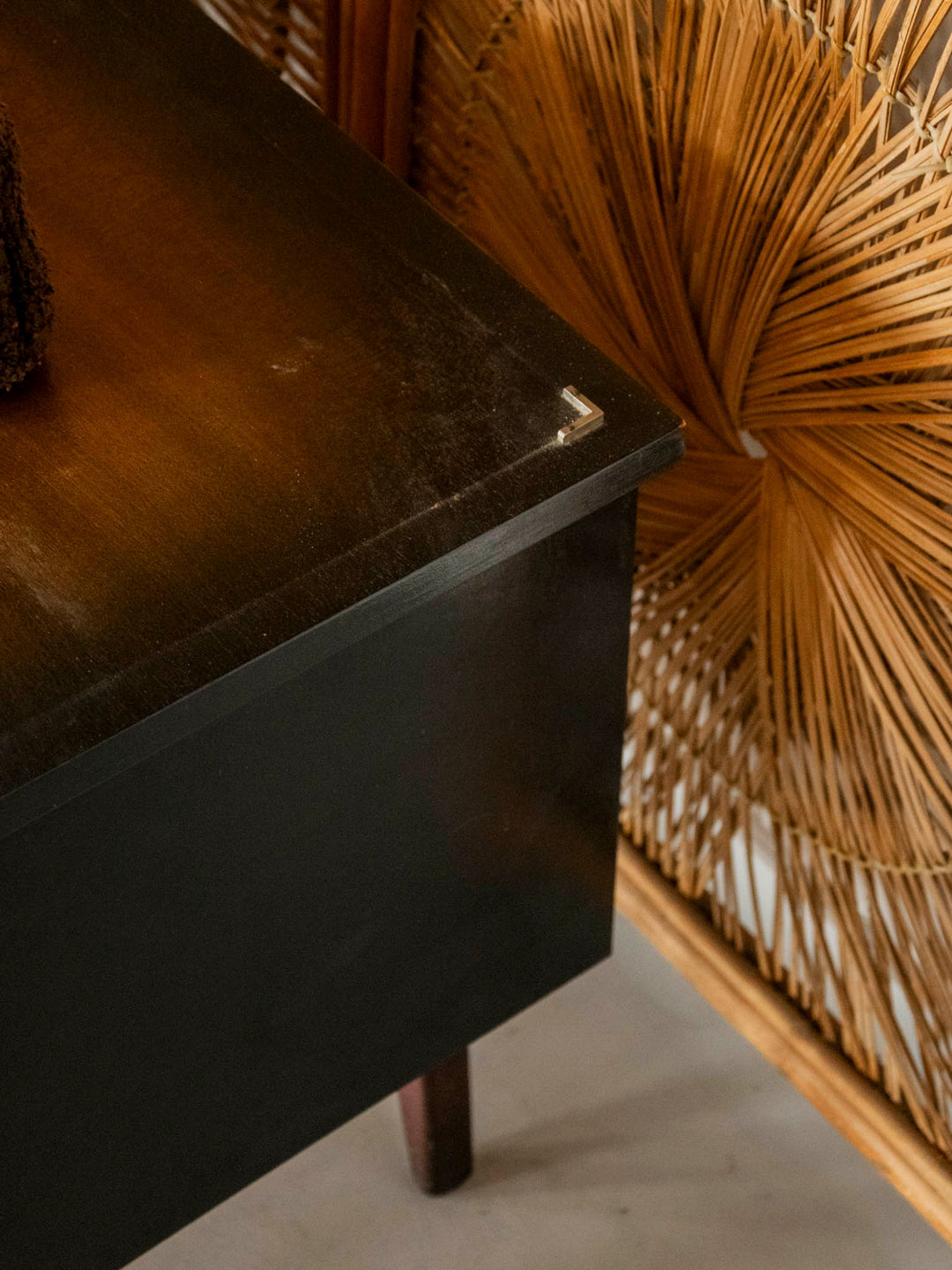 maia-table-chevet-bois-1581-10