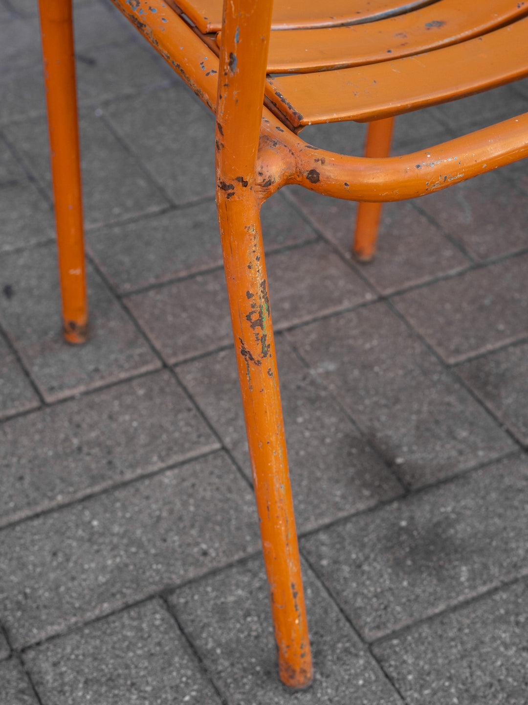 alma-chaise-metal-1943-10