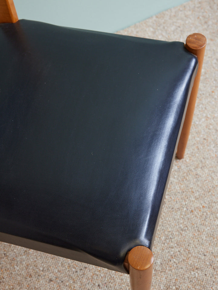 alma-chaise-bois-scandinave-vintage-2021-5