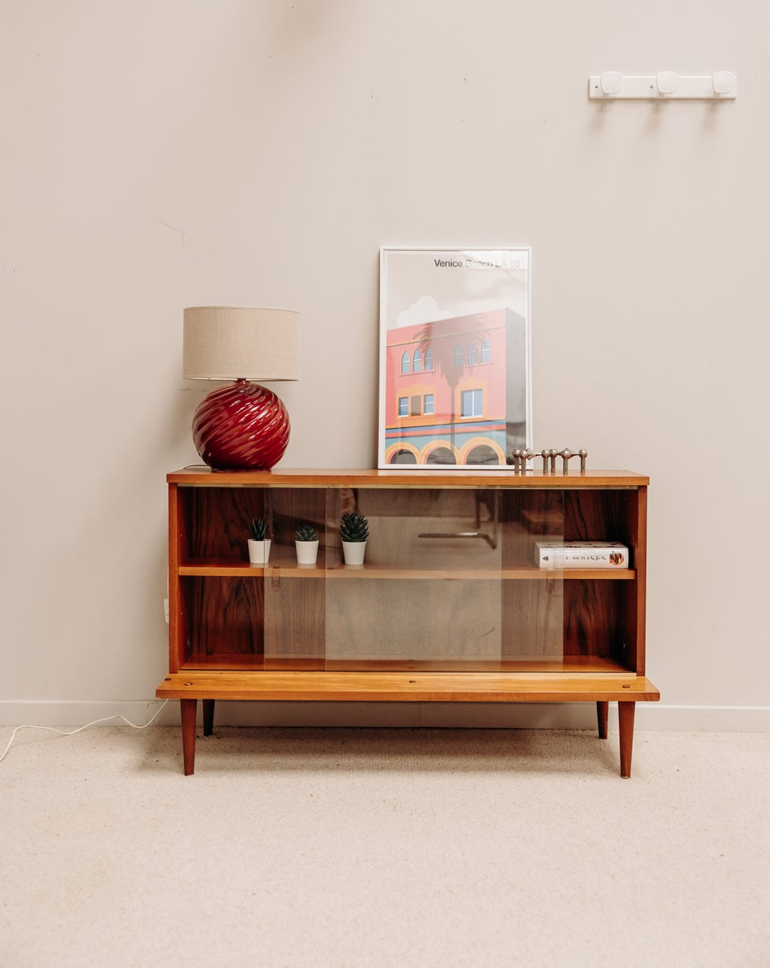 victoria-vitrine-bois-68-1