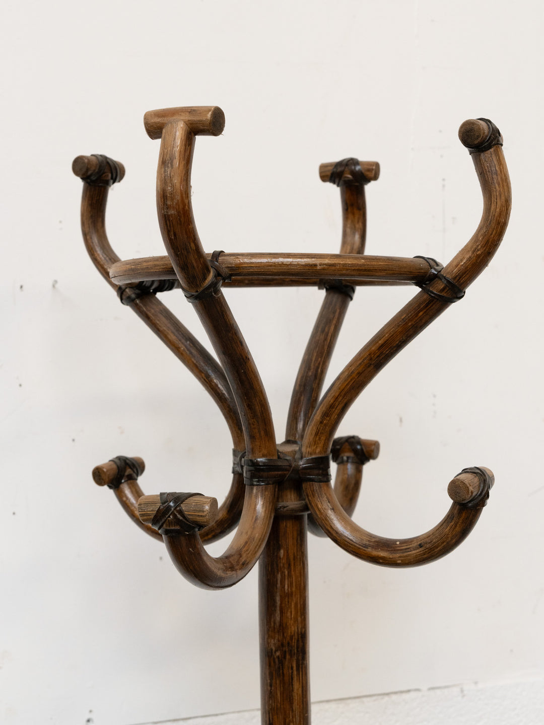 max-porte-manteau-rotin-506-3