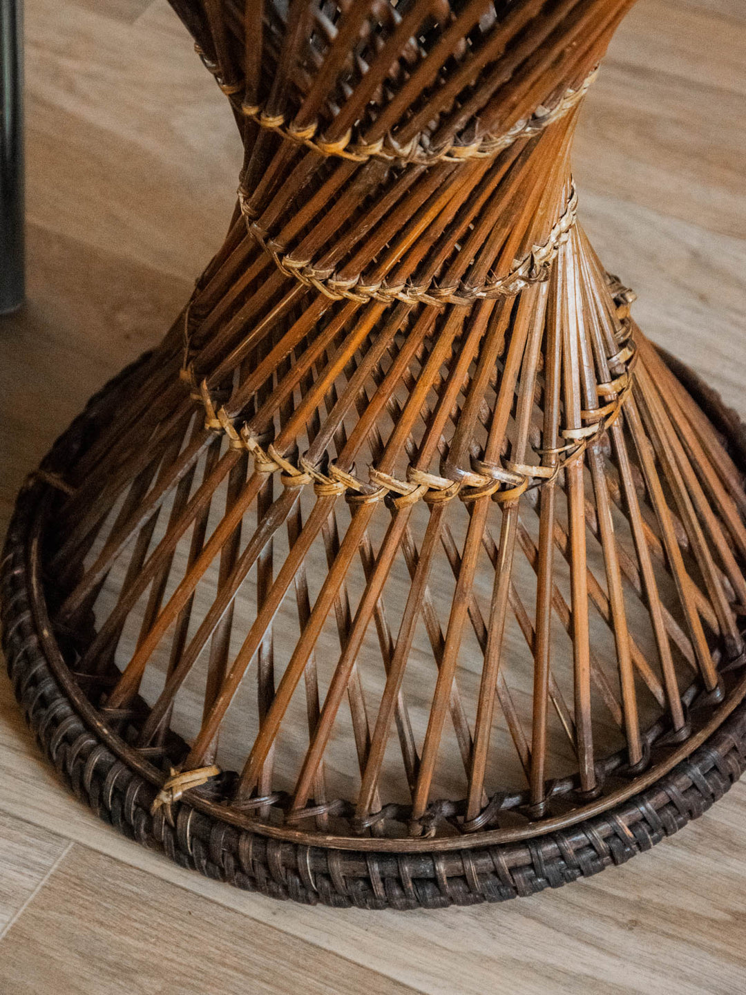 regis-tabouret-rotin-754-6