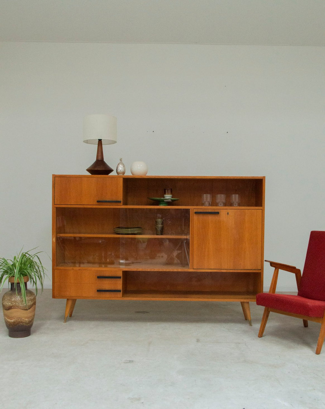 victoria-vitrine-bois-77-1