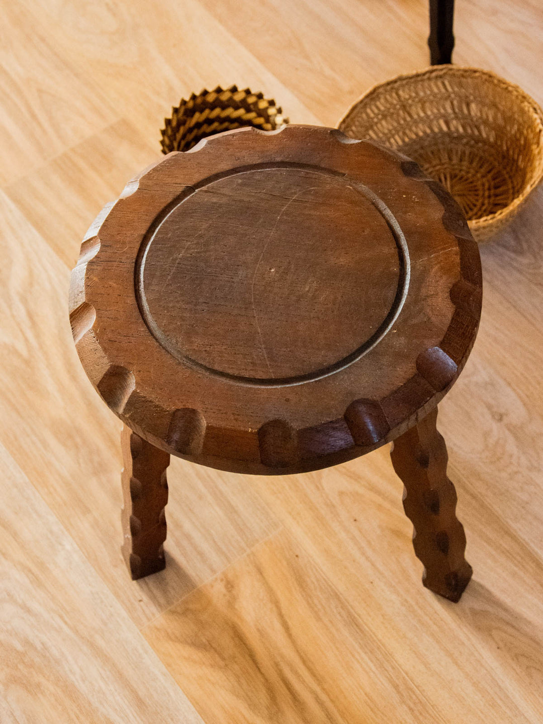 regis-tabouret-bois-881-3