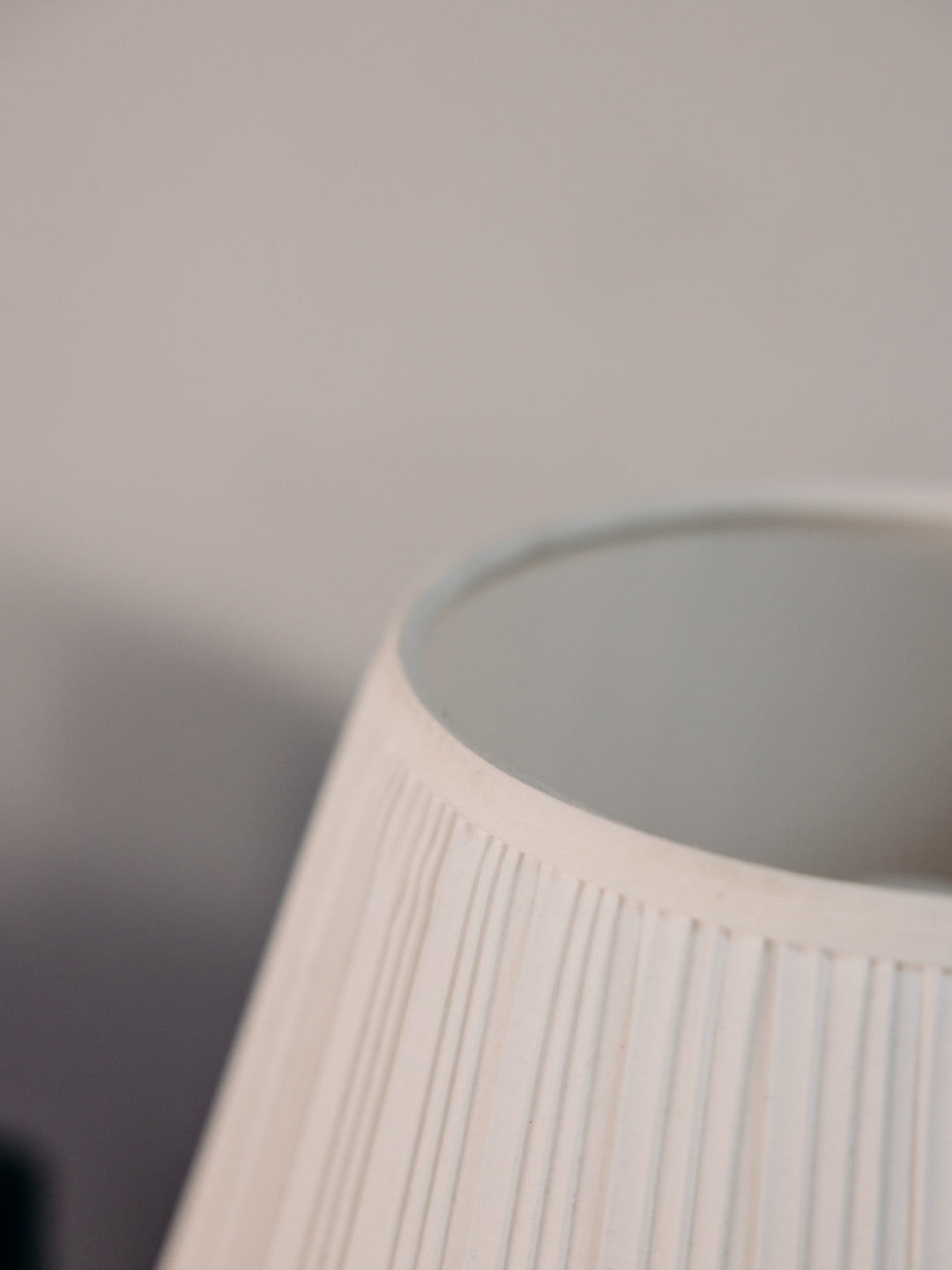 suzanne-lampe-à-poser-laiton-451-5