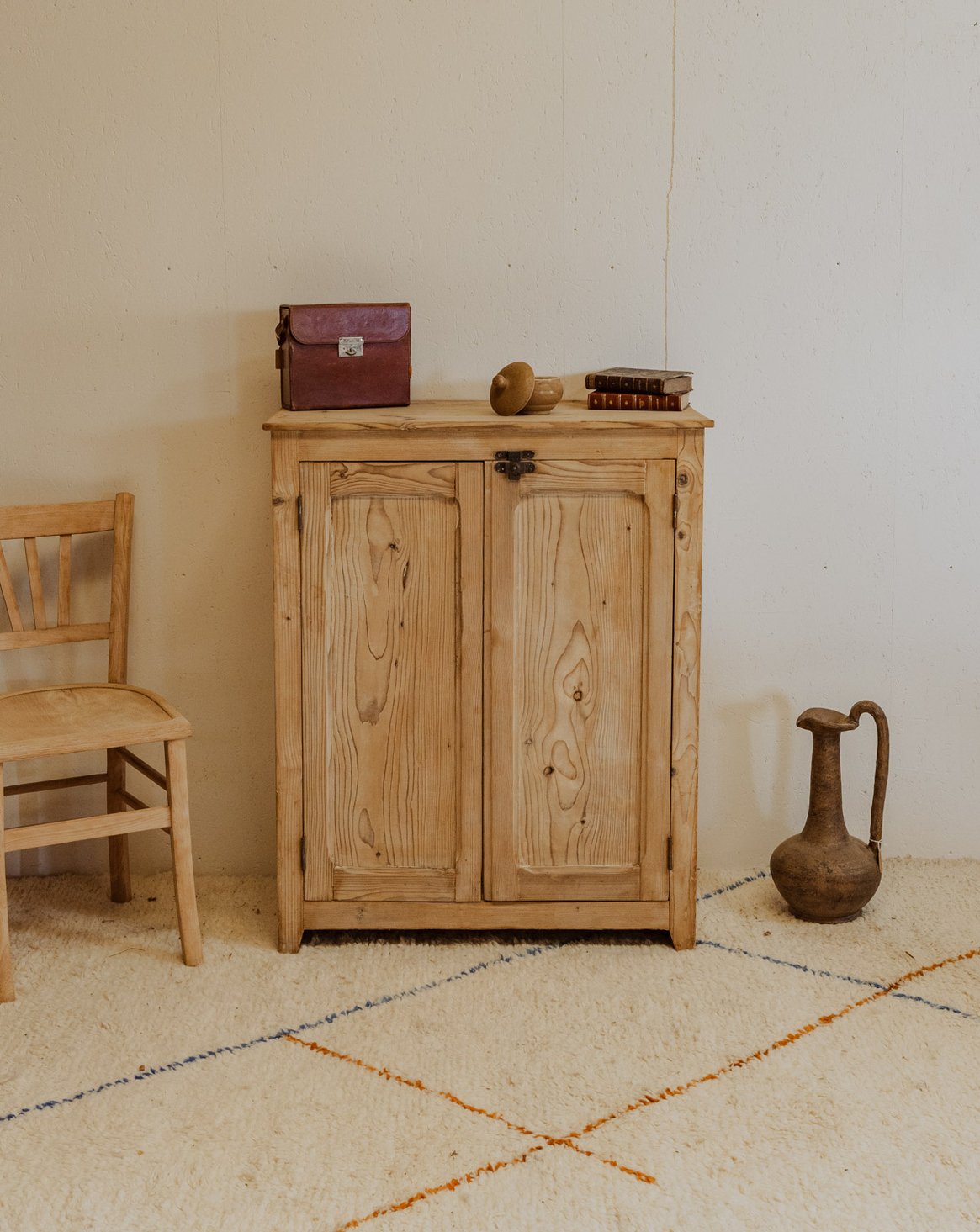 Our vintage furniture and second-hand furniture
