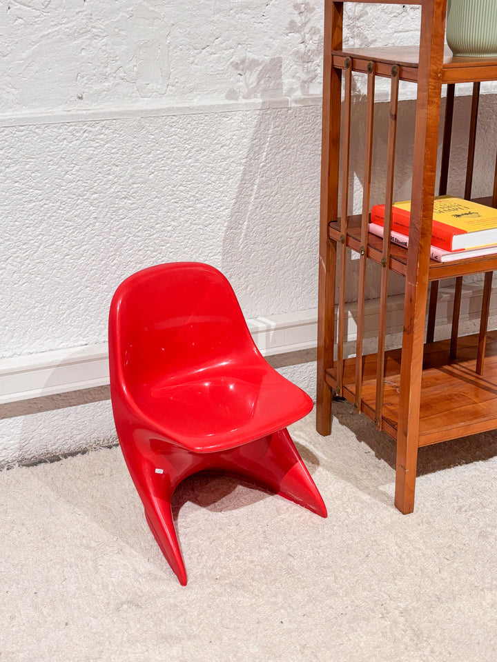 34fauteuilenfantrouge.jpg