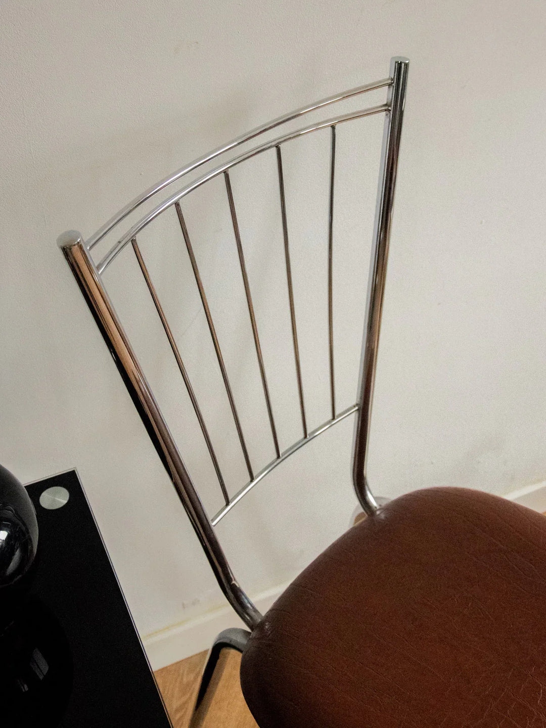 alma-chaise-skaï-1311-8