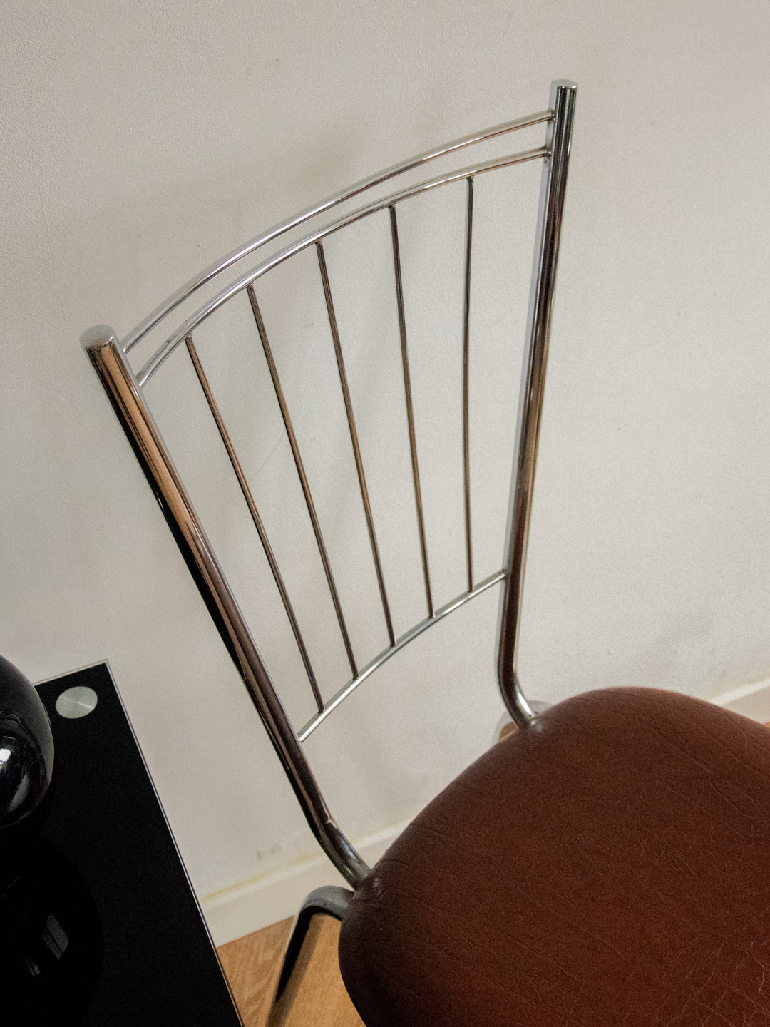 alma-chaise-skaï-1311-8