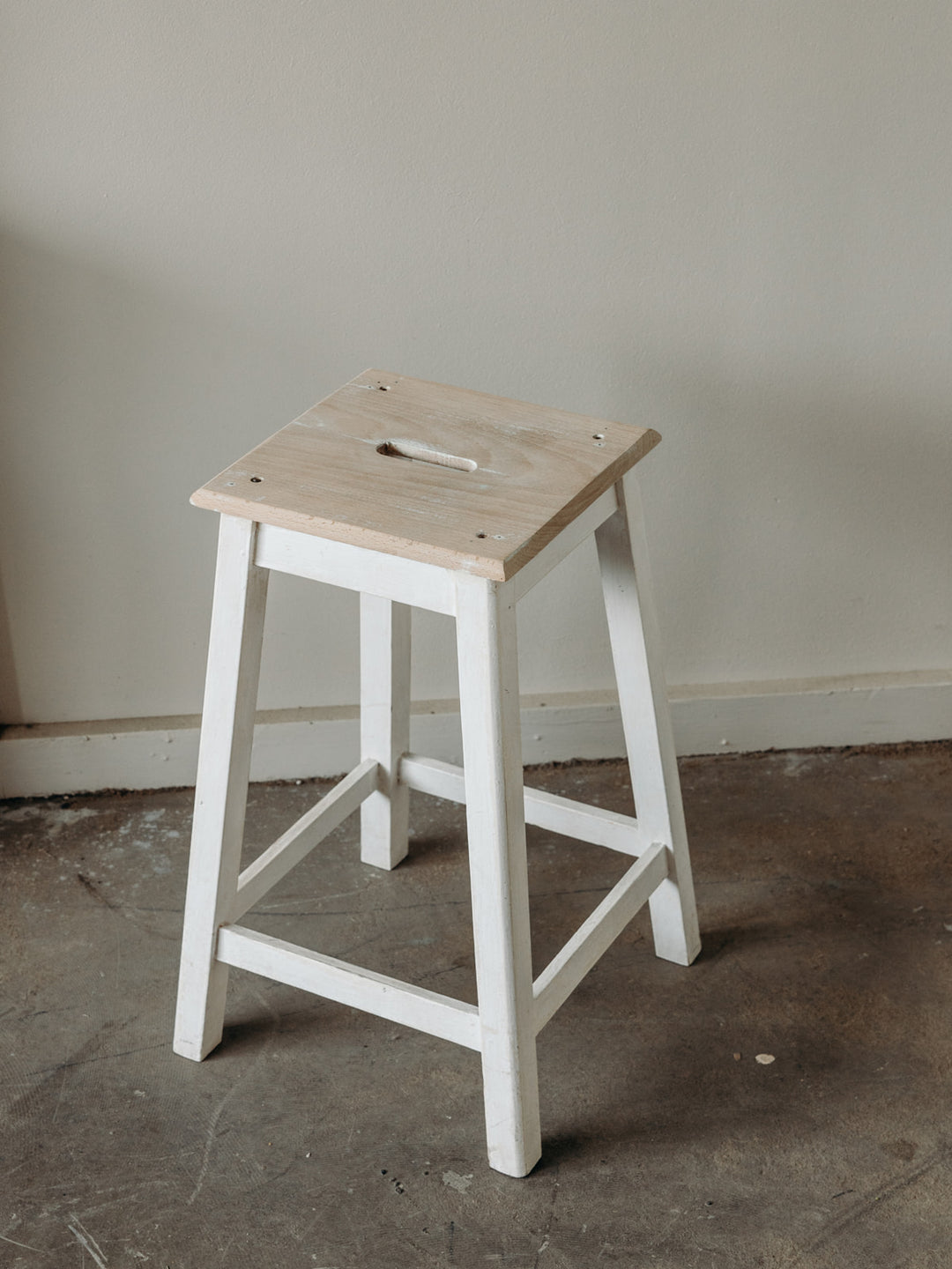 4U3A2204_Debongout-lude-27-05-25_042tabouret_0432.jpg